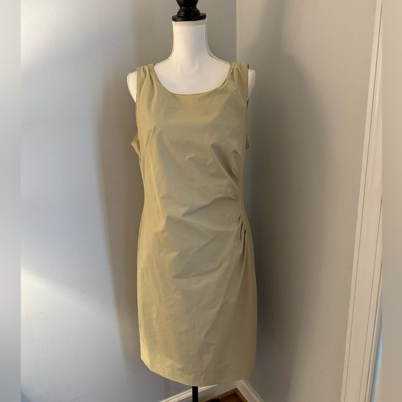 NWT Banana Republic Sleeveless Dress in Light Beige Ruched on Side Size 14 - Picture 1 of 13